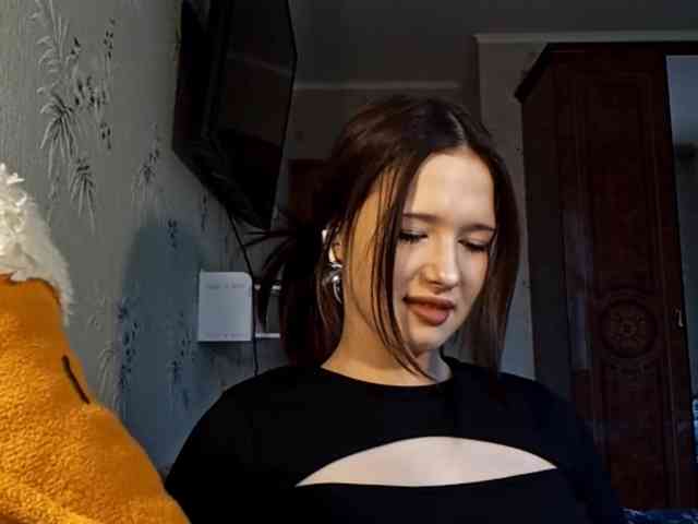 LucillaTienken webcam