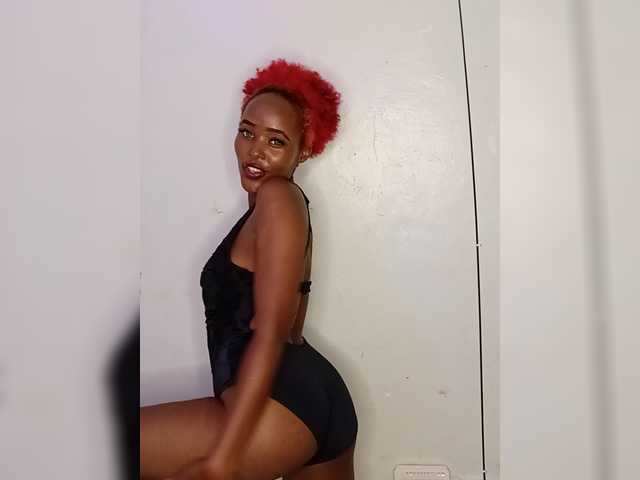 BlacksugarBaby live webcam show