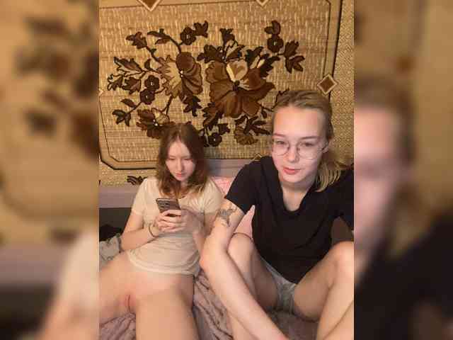 sweet-and-mint Live Webcam on BongaCams