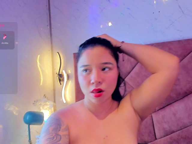 AriannaFoxxy live cam on BongaCams