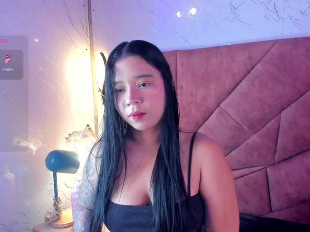 AriannaFoxxy live cam on BongaCams