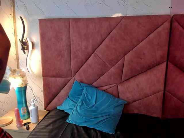 AriannaFoxxy webcam
