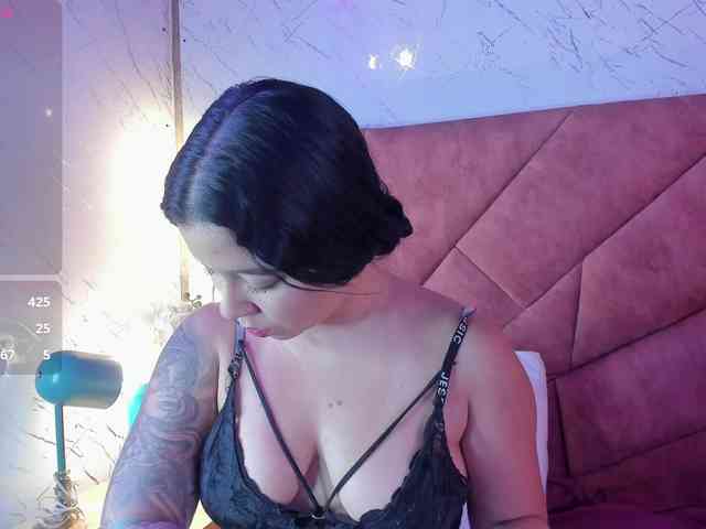 AriannaFoxxy webcam