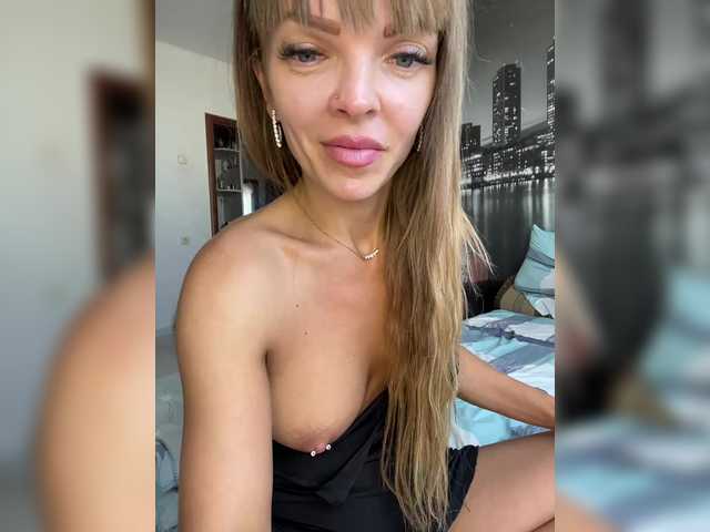 Sex-mia live webcam show