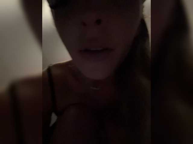 Sex-mia live cam on BongaCams
