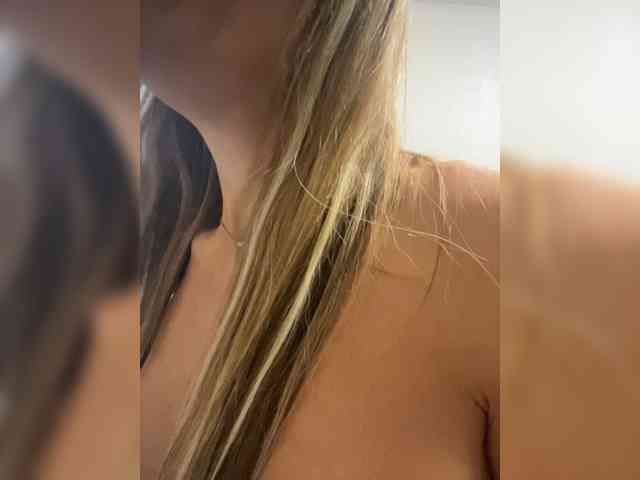 Sex-mia Sex Cam Show