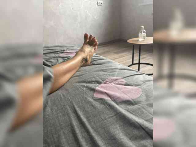 Sex-mia's webcam live show