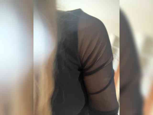 Sex-mia Sex Cam Show