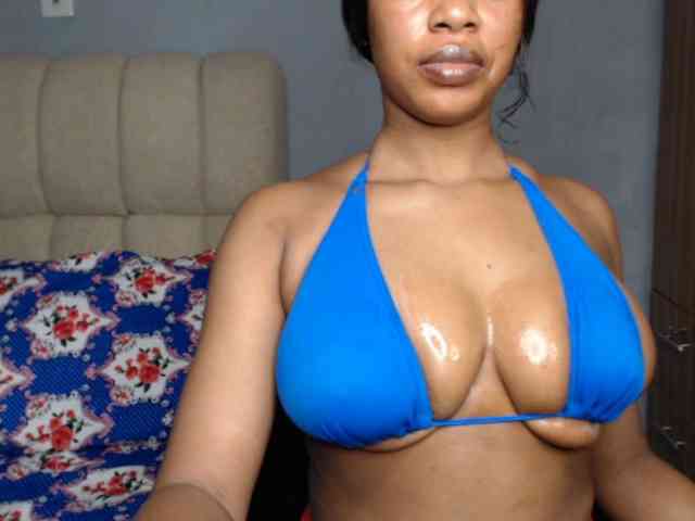 Shallie-choco webcam