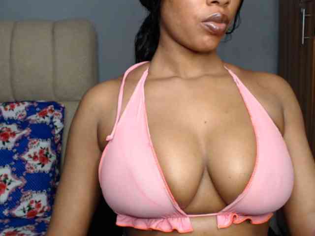 Shallie-choco webcam