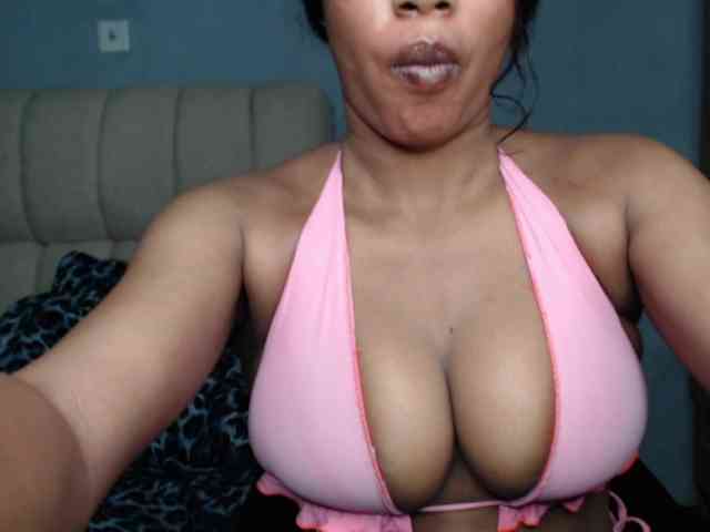 Shallie-choco webcam