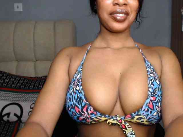Shallie-choco webcam