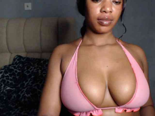 Shallie-choco webcam