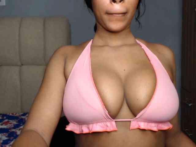 Shallie-choco webcam