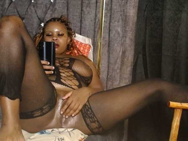 QueenMyaa