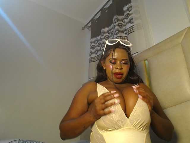 QueenMyaa
