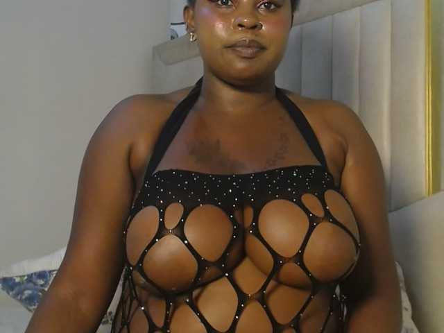 QueenMyaa