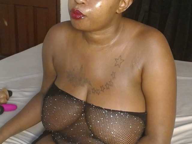 QueenMyaa