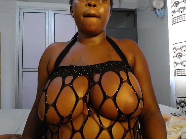 QueenMyaa
