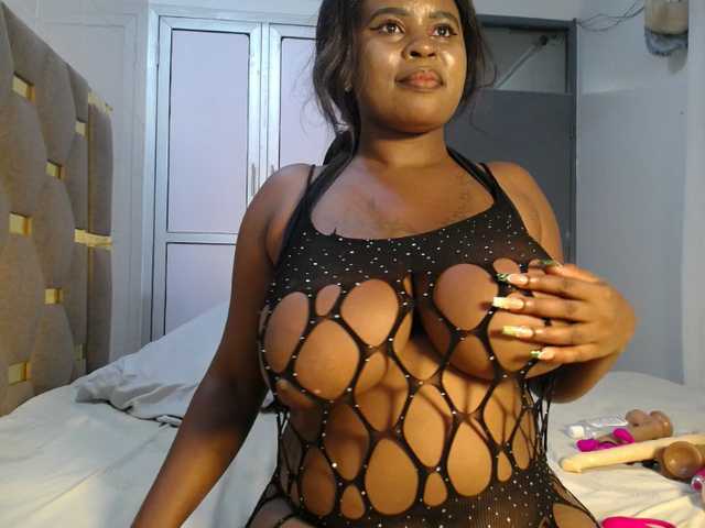 QueenMyaa