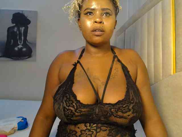 QueenMyaa