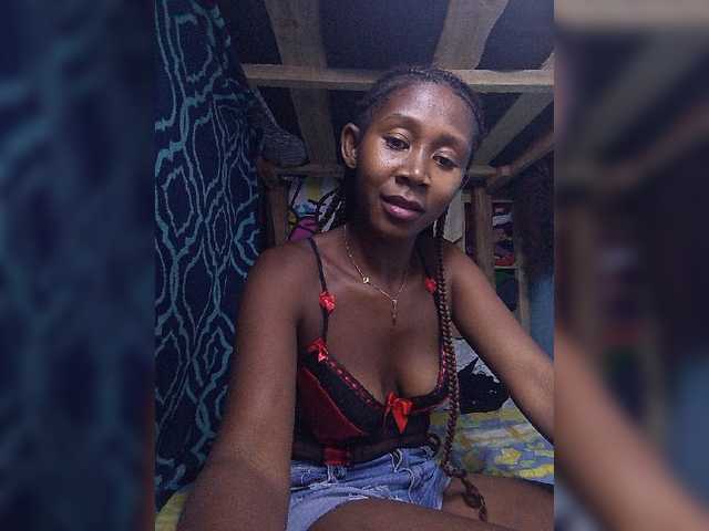 Natacha24 live cam on BongaCams