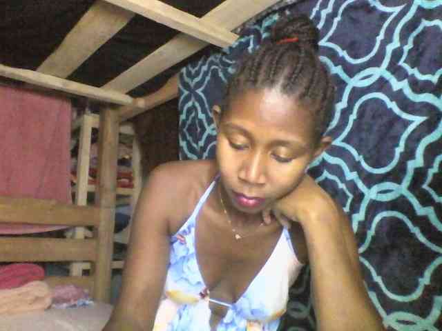 Natacha24 webcam