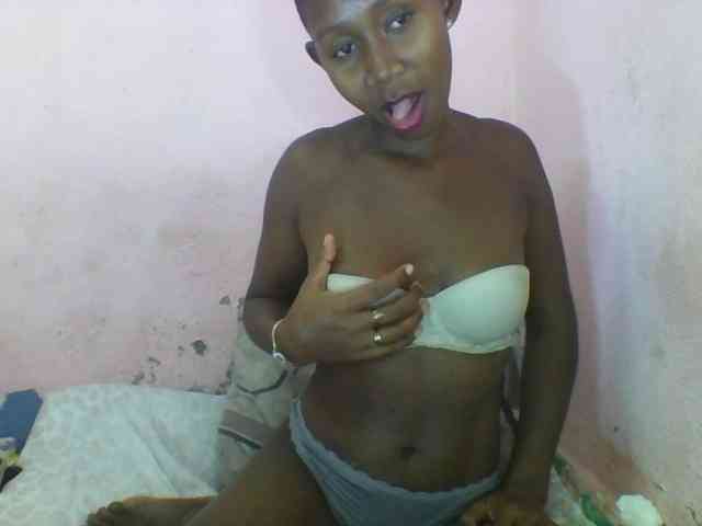 Natacha24 webcam