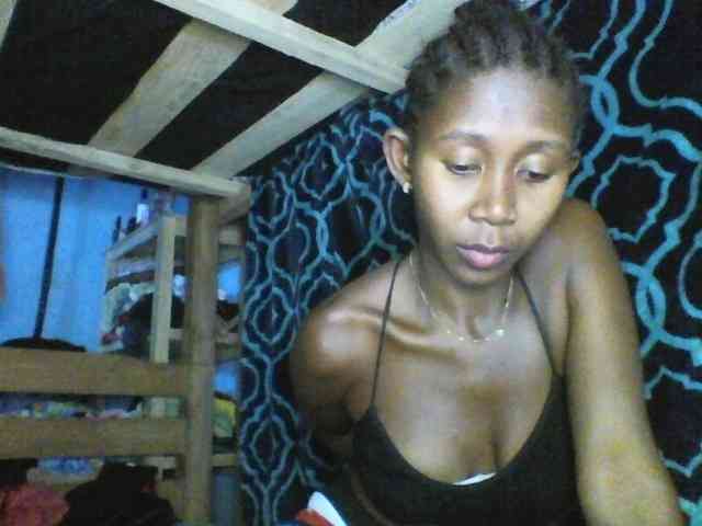 Natacha24 webcam