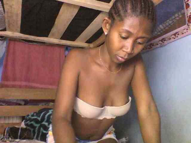 Natacha24 webcam