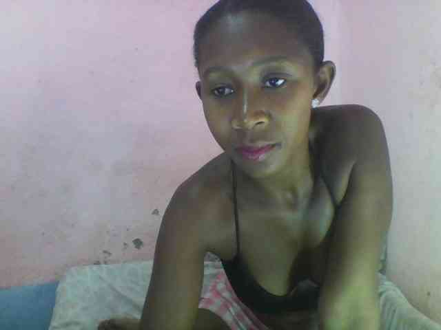 Natacha24 webcam