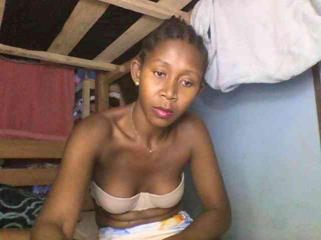Natacha24 webcam