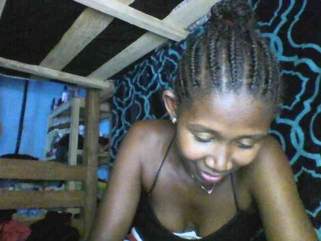 Natacha24 webcam