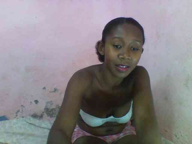 Natacha24 webcam