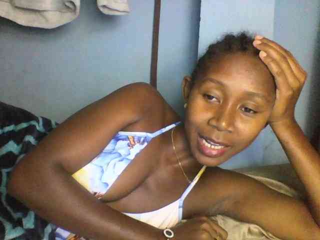 Natacha24 webcam