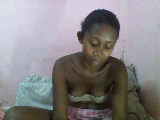 Natacha24 webcam