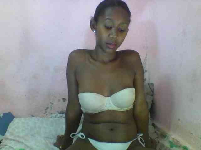 Natacha24 webcam
