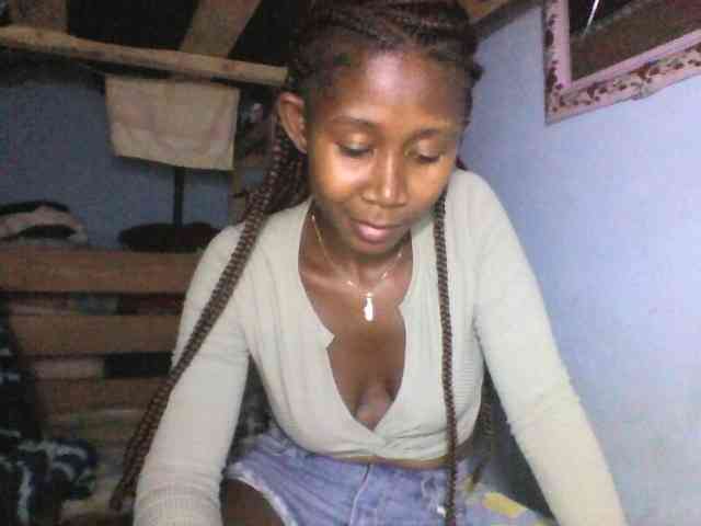 Natacha24 webcam