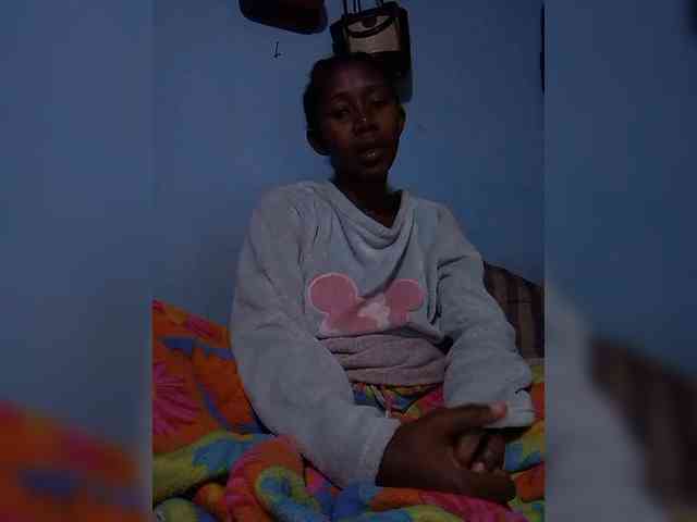 Natacha24 webcam