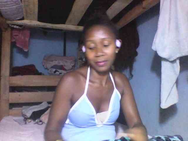 Natacha24 webcam