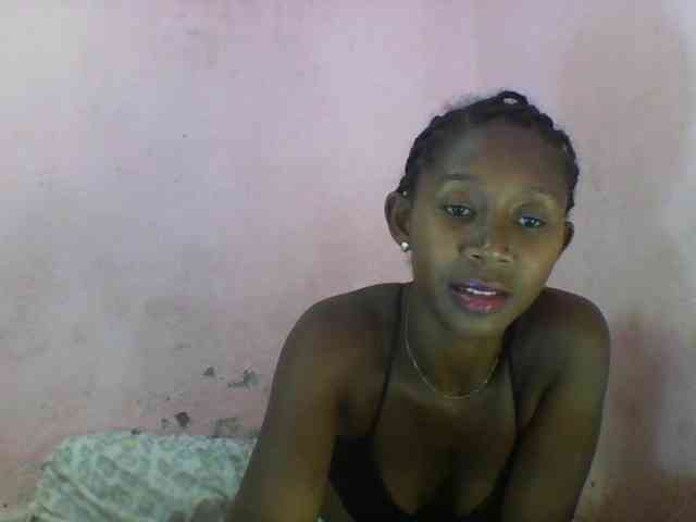 Natacha24 webcam
