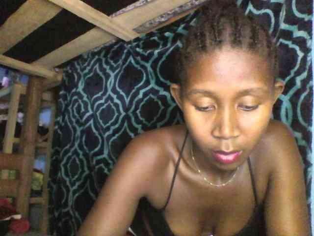 Natacha24 webcam