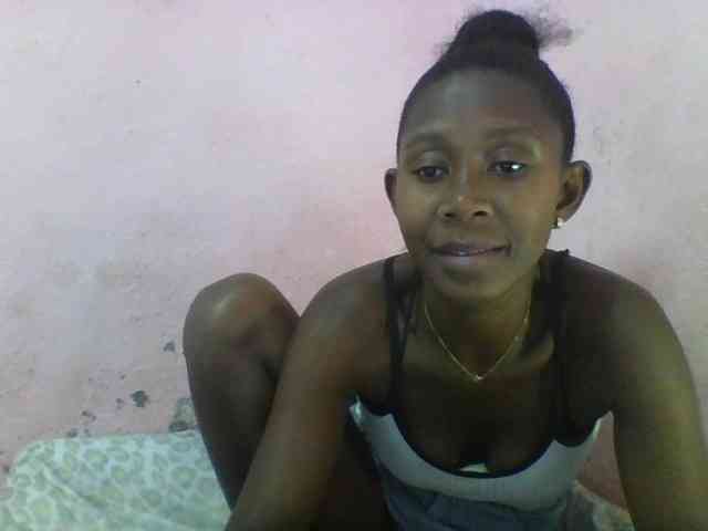 Natacha24 webcam