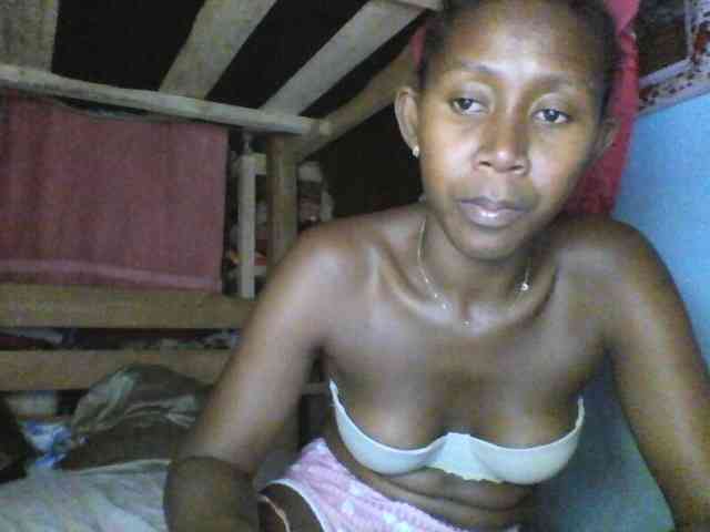 Natacha24 webcam
