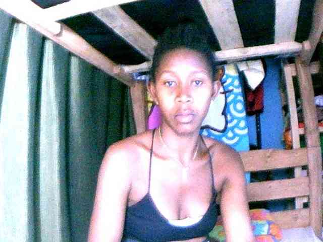 Natacha24 webcam