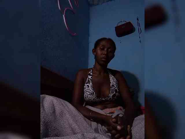 Natacha24 webcam
