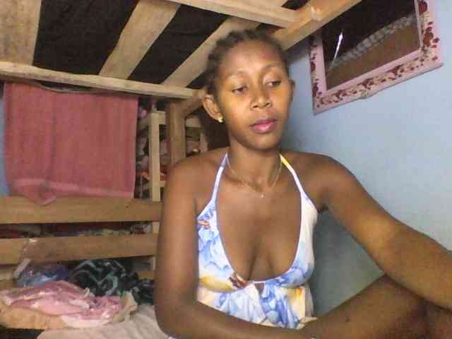 Natacha24 webcam