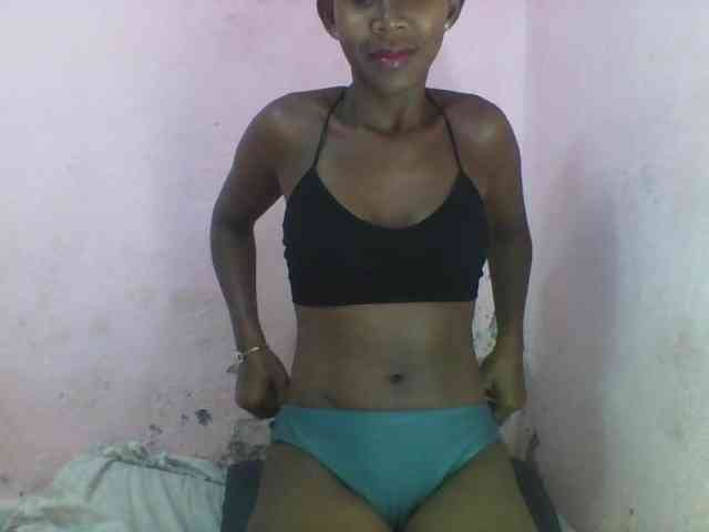 Natacha24 webcam