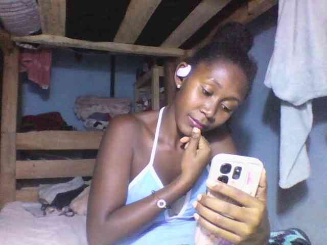 Natacha24 webcam
