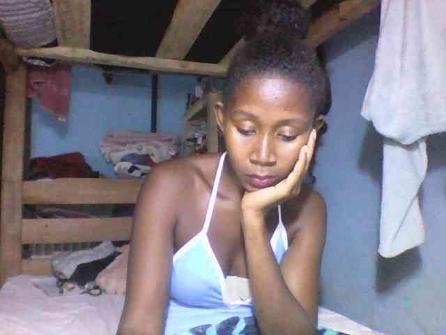Natacha24 webcam